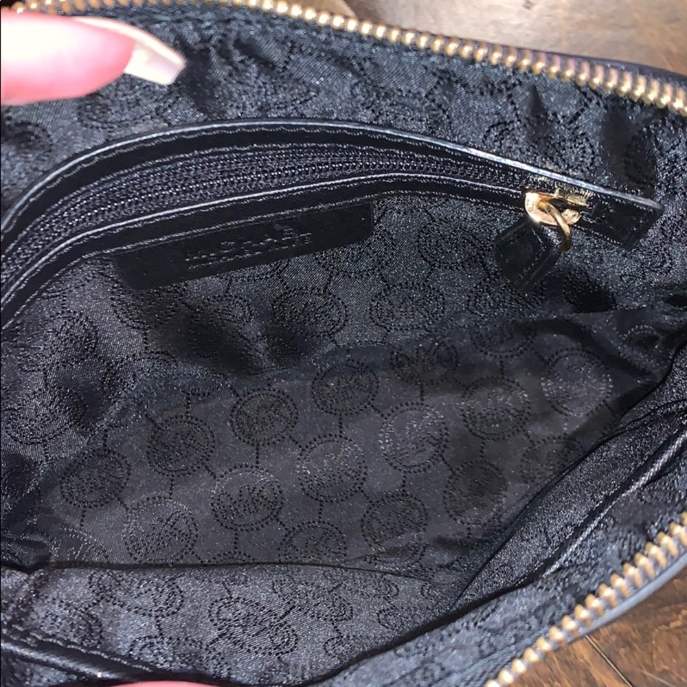 Black cross body bag Michael Kors - Picture 3 of 3